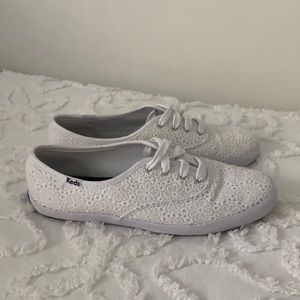 Women's Champion Daisy Eyelet